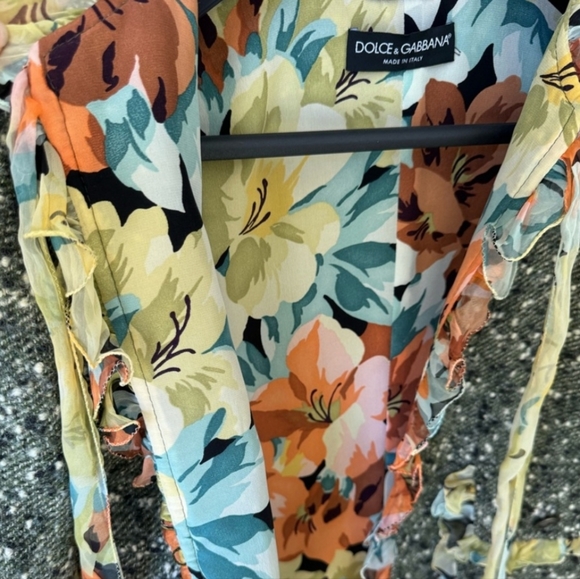 Dolce & Gabbana Boucle Alpaca/Wool and Silk Lined Jacket sz 40 - Picture 11 of 11